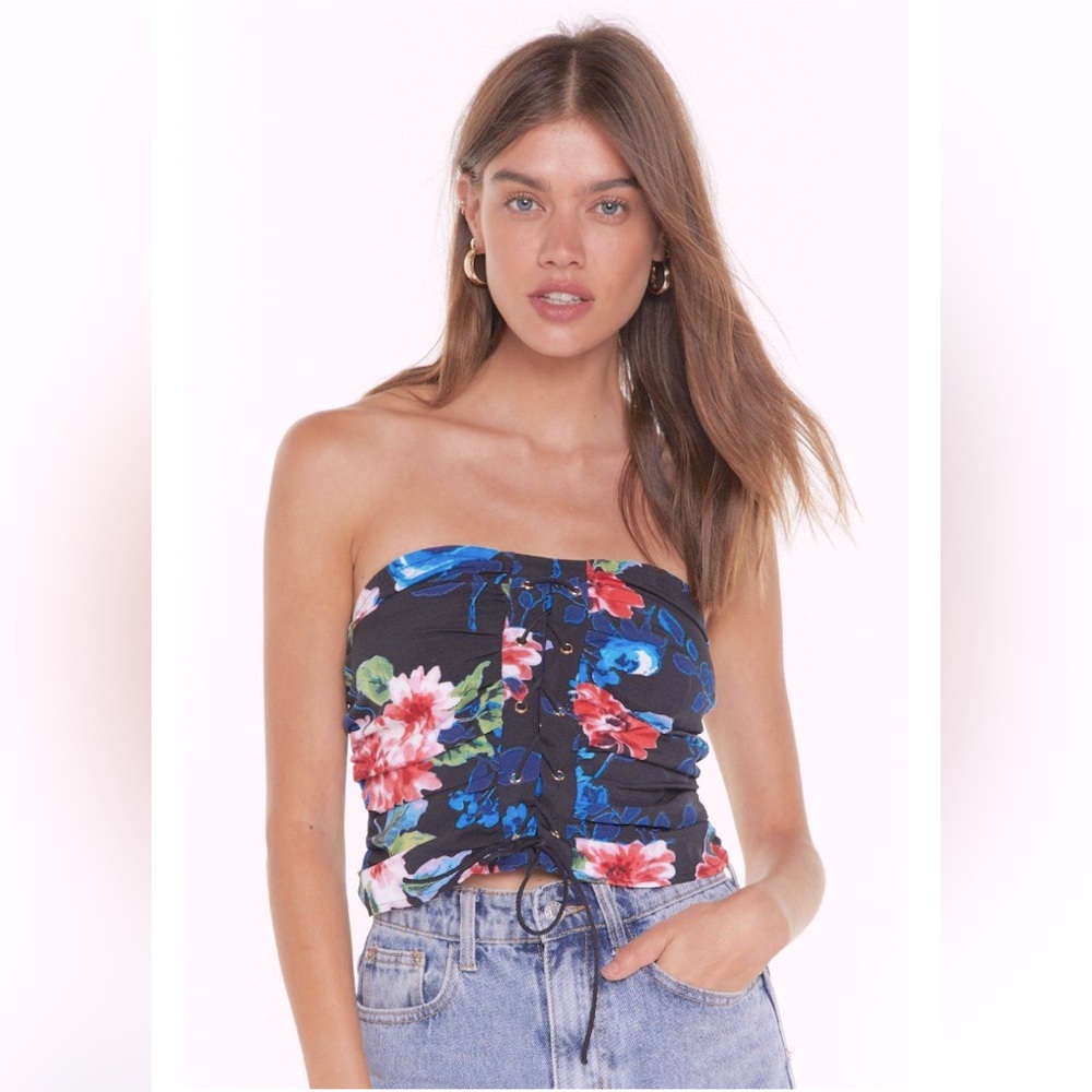 Nasty Gal Blue Floral Fitted Corset Top Tie Front Sz 4.. 3/$15